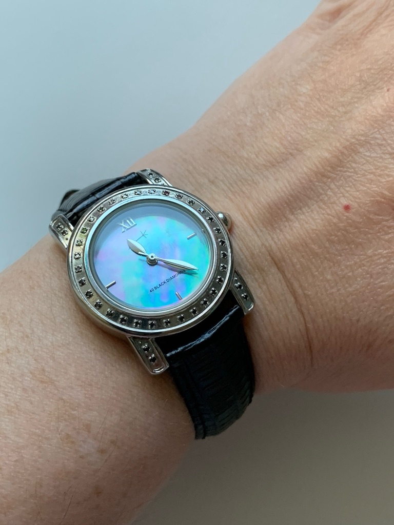 Women&acirc;s Diamond Accent Watch Mother Of Pearl Dial Ships Tomorrow